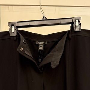 St. John Caviar Black Men's Dress Pants - Classic Tailored Style